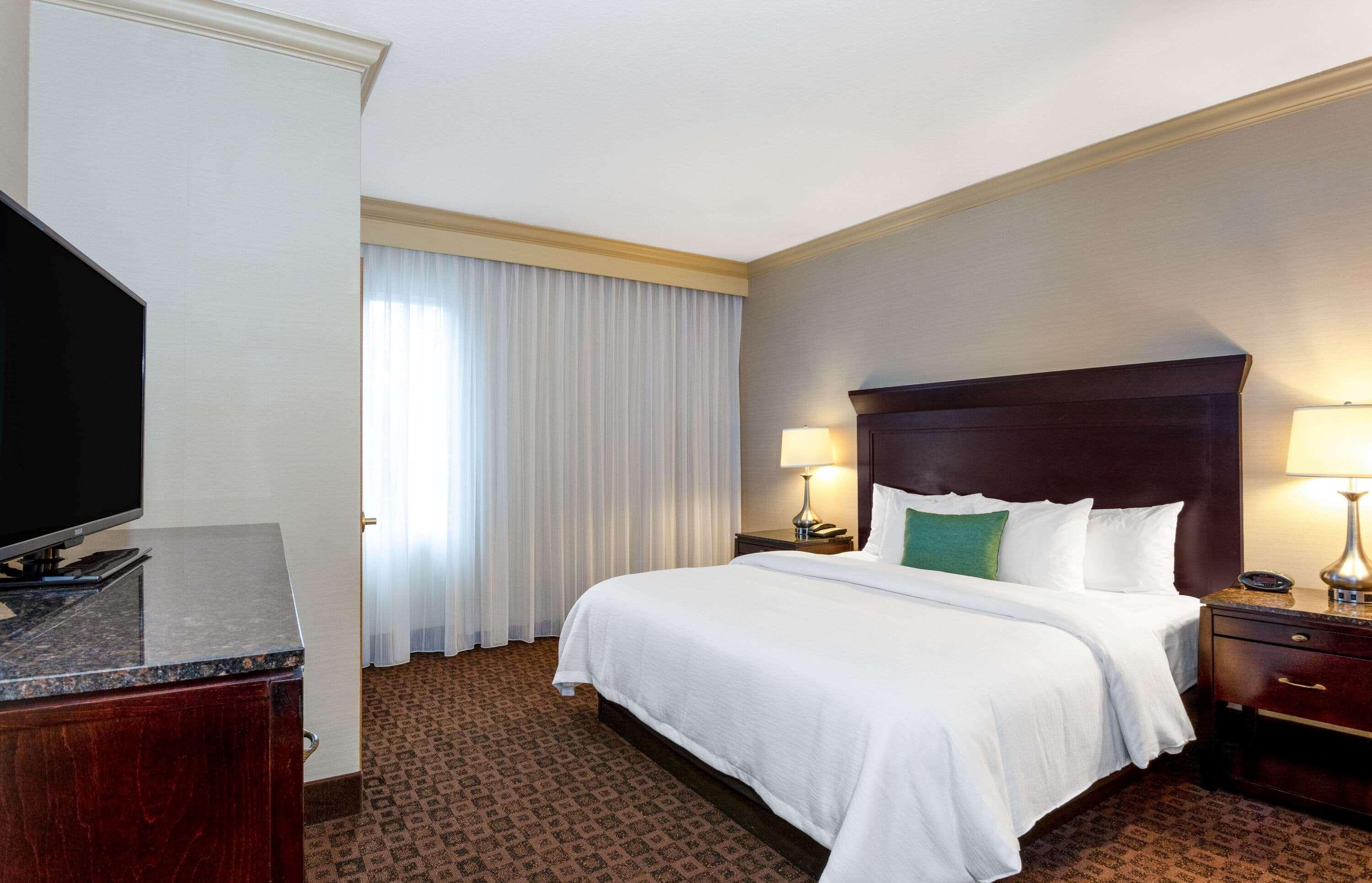 Hawthorn Extended Stay By Wyndham West Palm Beach Exterior photo