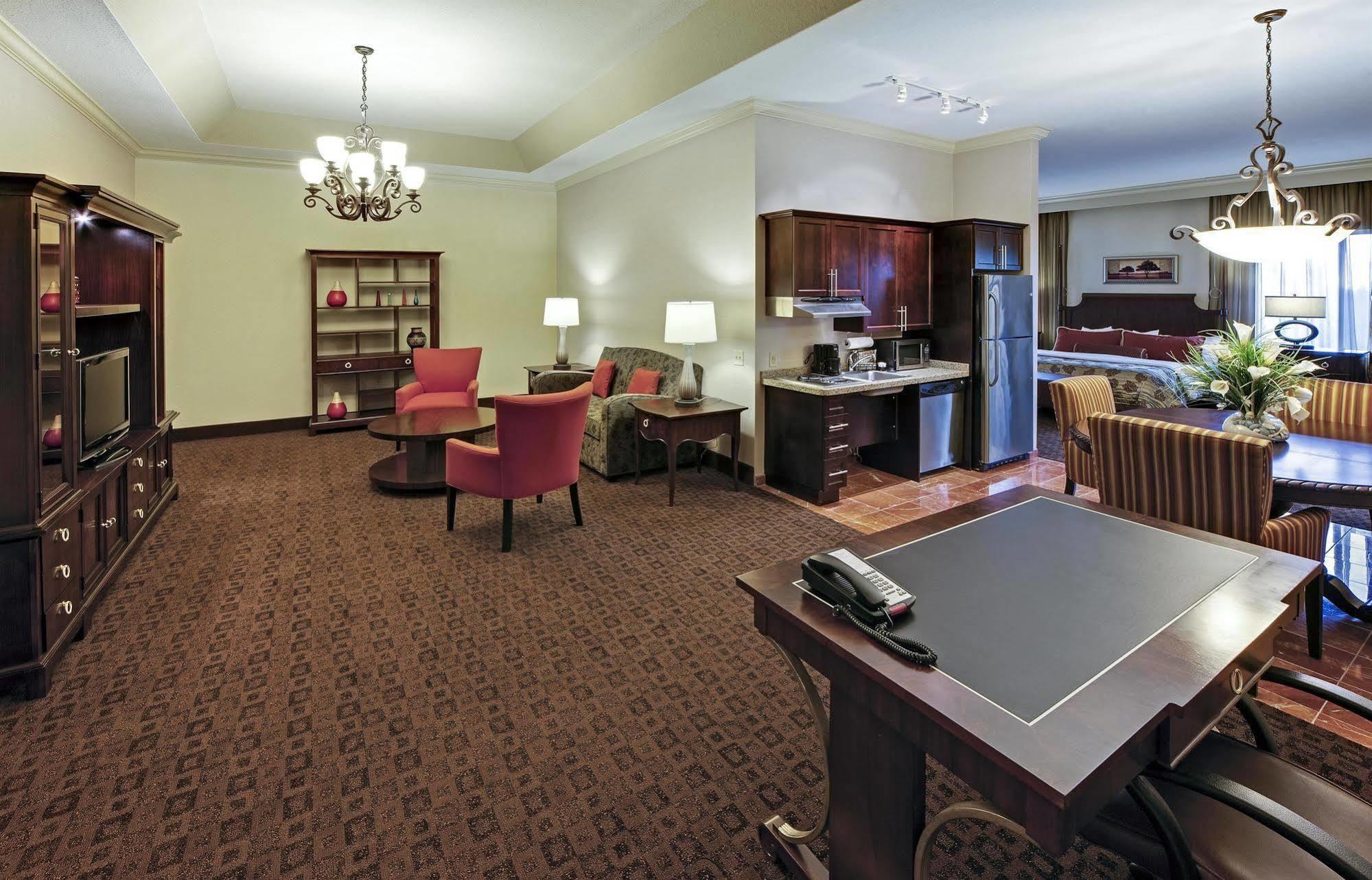 Hawthorn Extended Stay By Wyndham West Palm Beach Room photo